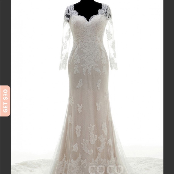 Wedding Dress - Picture 1 of 6